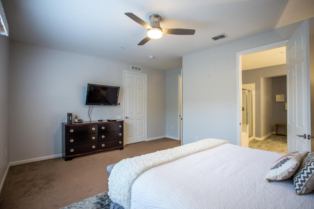 Luxury Vacation In This Gorgeous Vista Cay Condo Kissimmee Eksteriør billede